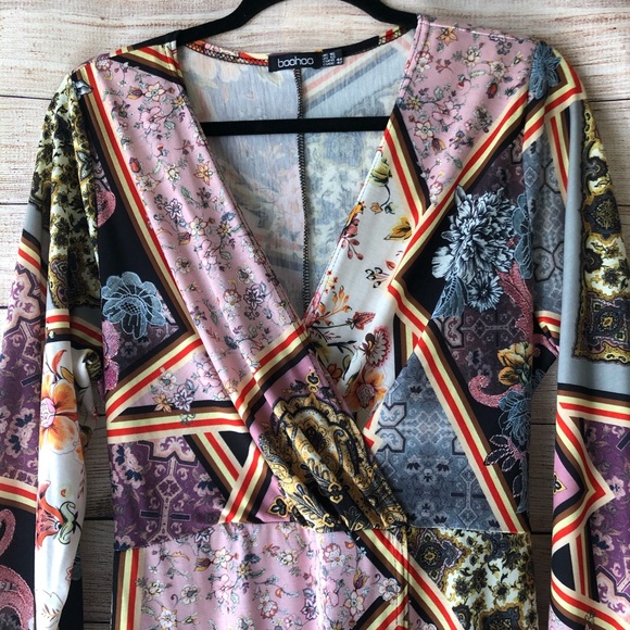 BooHoo Floral V Neck Long Sleeve Midi Dress NWOT - Picture 4 of 8